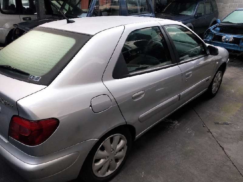 citroen xsara berlina del año 2001