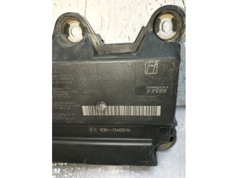 Recambio de centralita airbag para iveco daily vi caja/chasis 33s14, 35s14, 35c14 referencia OEM IAM 5801460860 5801460860 