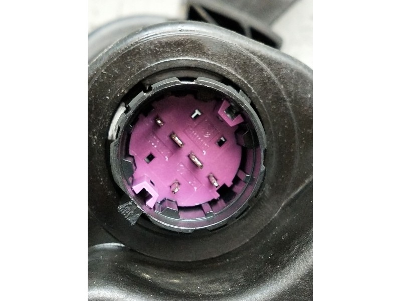 Recambio de faro derecho para fiat 500 312 1.0 hybrid referencia OEM IAM 52129441 81533201 