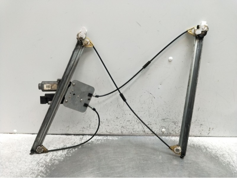 Recambio de elevalunas delantero izquierdo para renault laguna ii grandtour (kg0/1_) 1.9 dci (kg1v) referencia OEM IAM  4p 
