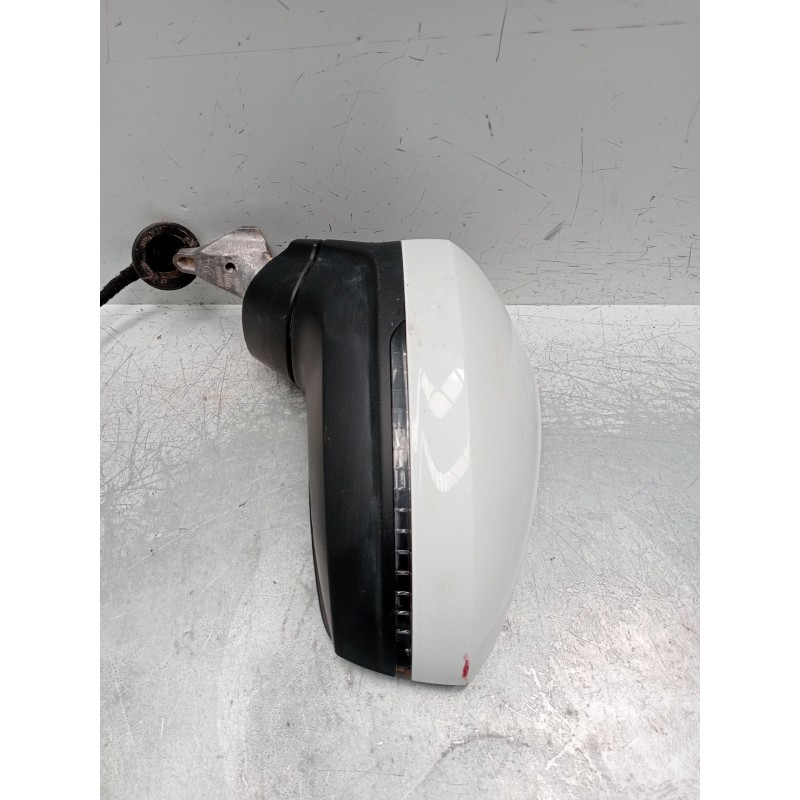 Recambio de retrovisor izquierdo para volkswagen tiguan (ad1, ax1) 2.0 tdi referencia OEM IAM electrico 2 enchufes 2 cables y 9 