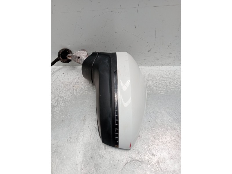 Recambio de retrovisor izquierdo para volkswagen tiguan (ad1, ax1) 2.0 tdi referencia OEM IAM electrico 2 enchufes 2 cables y 9 