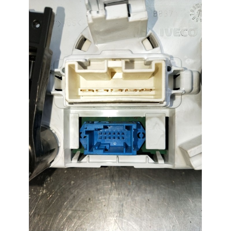 Recambio de mando calefaccion / aire acondicionado para iveco daily vi caja/chasis 33s14, 35s14, 35c14 referencia OEM IAM 5S9040