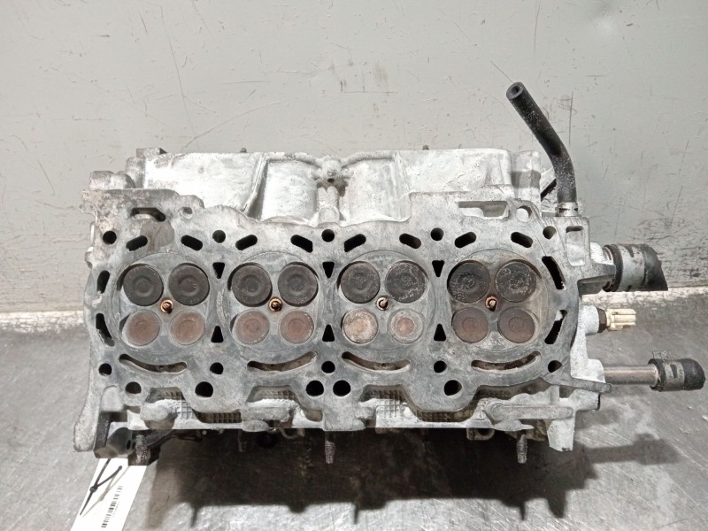 Recambio de culata para toyota auris (_e18_) 1.3 (nre180_) referencia OEM IAM  2ZR 
