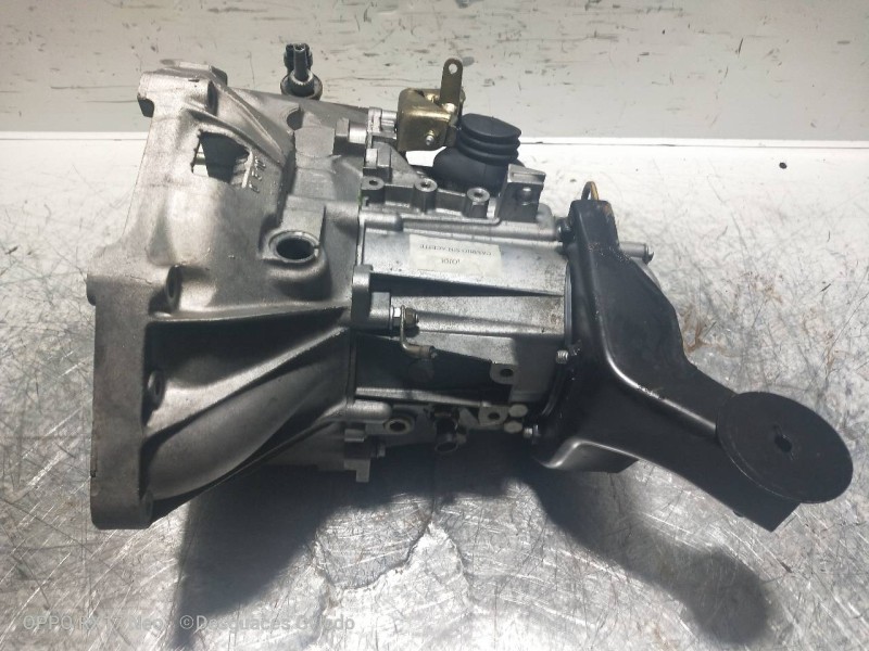 Recambio de caja cambios para lancia dedra berl. 1.6 cat referencia OEM IAM   