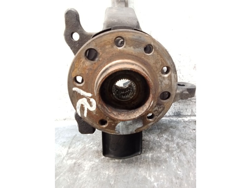 Recambio de mangueta delantera izquierda para opel astra h ber. 1.6 16v cat referencia OEM IAM   