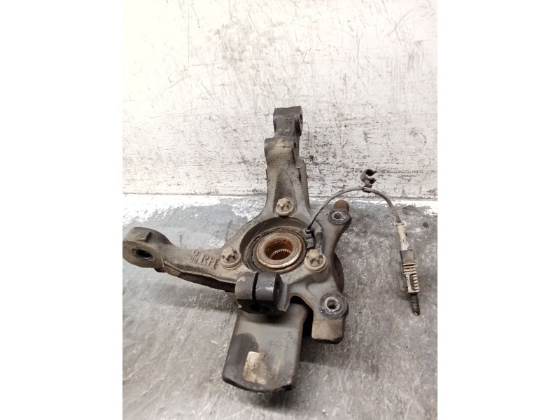 Recambio de mangueta delantera izquierda para opel astra h ber. 1.6 16v cat referencia OEM IAM   