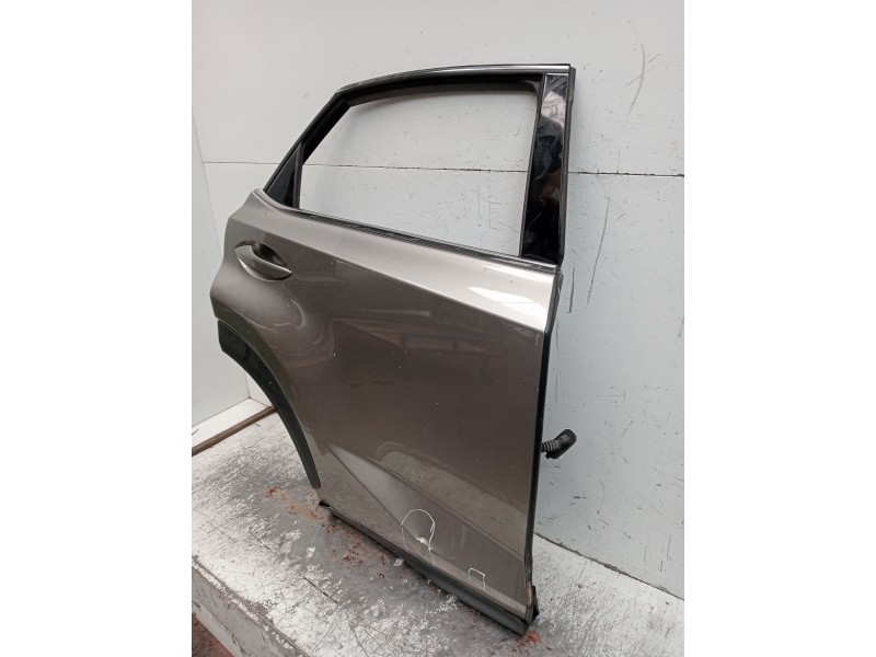Recambio de puerta trasera derecha para lexus nx (_z1_) 300h awd (ayz15) referencia OEM IAM  5p 