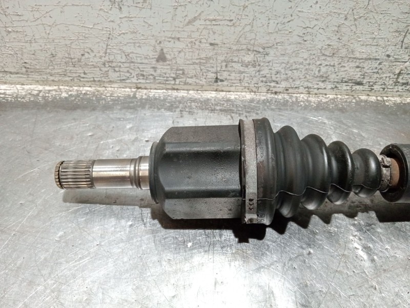 Recambio de transmision delantera izquierda para alfa romeo 156 (932_) 1.9 jtd (932.a2b00, 932.a2c00) referencia OEM IAM   