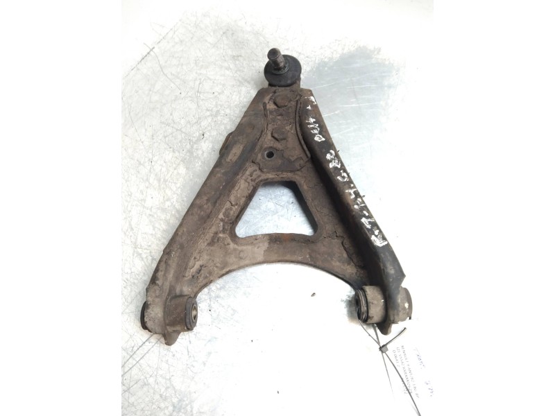 Recambio de brazo suspension inferior delantero izquierdo para renault 9 tse referencia OEM IAM   