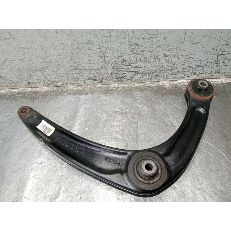 Recambio de brazo suspension inferior delantero derecho para citroën c4 ii (nc_) 1.6 hdi 90 referencia OEM IAM 833547  