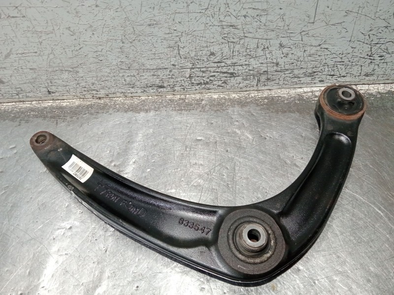 Recambio de brazo suspension inferior delantero derecho para citroën c4 ii (nc_) 1.6 hdi 90 referencia OEM IAM 833547  