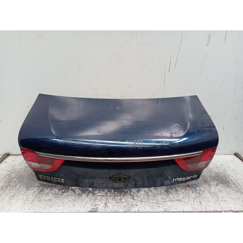Recambio de tapa maletero para renault megane i classic (la0/1_) 1.9 dci (la05, la1f) referencia OEM IAM   