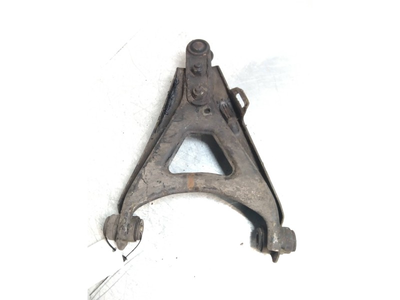 Recambio de brazo suspension inferior delantero izquierdo para renault 9 tse referencia OEM IAM   