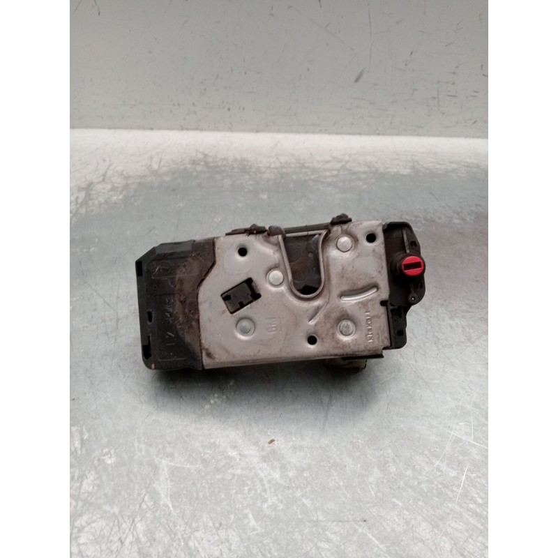 Recambio de motor cierre centralizado trasero izquierdo para opel astra h ber. 1.6 16v cat referencia OEM IAM  5P 