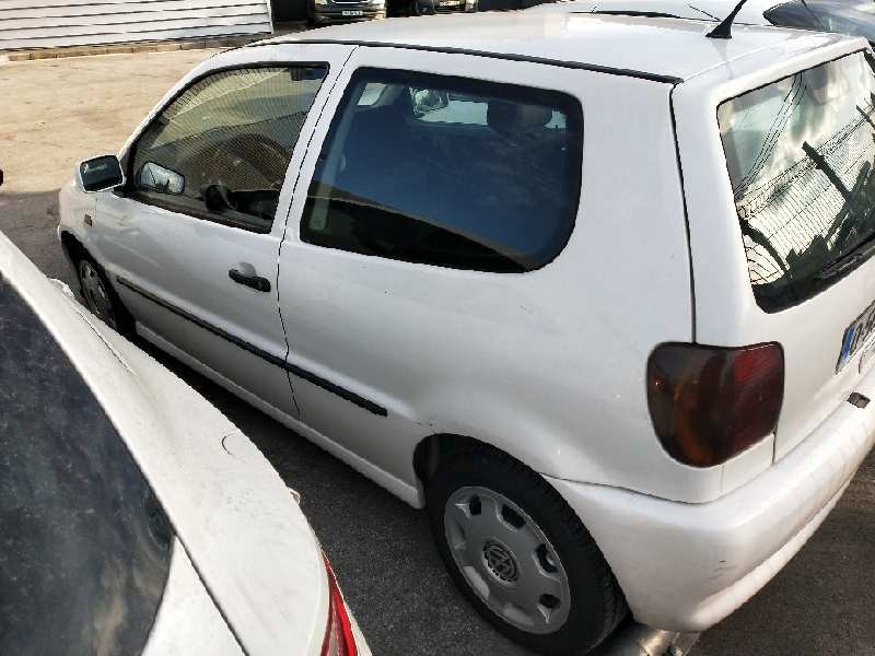 volkswagen polo berlina (6n1) del año 1998