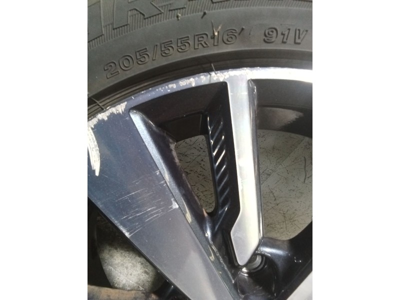 Recambio de juego llantas para nissan leaf (ze1) electric referencia OEM IAM 205/55 R16  