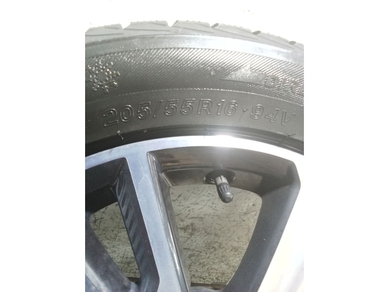 Recambio de juego llantas para nissan leaf (ze1) electric referencia OEM IAM 205/55 R16  