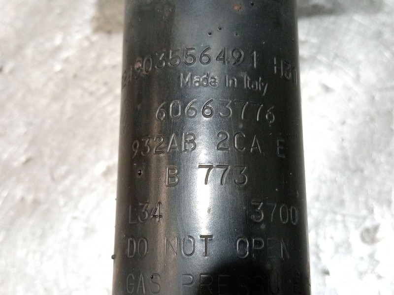Recambio de amortiguador trasero derecho para alfa romeo 156 (932_) 1.9 jtd (932.a2b00, 932.a2c00) referencia OEM IAM 60663776  