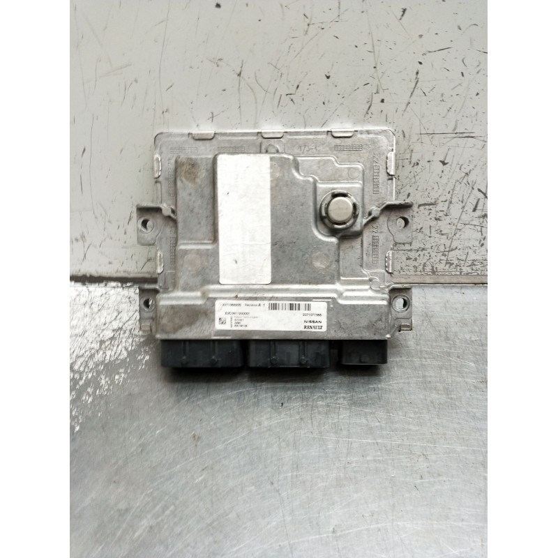 Recambio de centralita motor uce para renault master iii furgoneta (fv) 2.3 dci 110 fwd (fv0r, fv0w) referencia OEM IAM 23710775