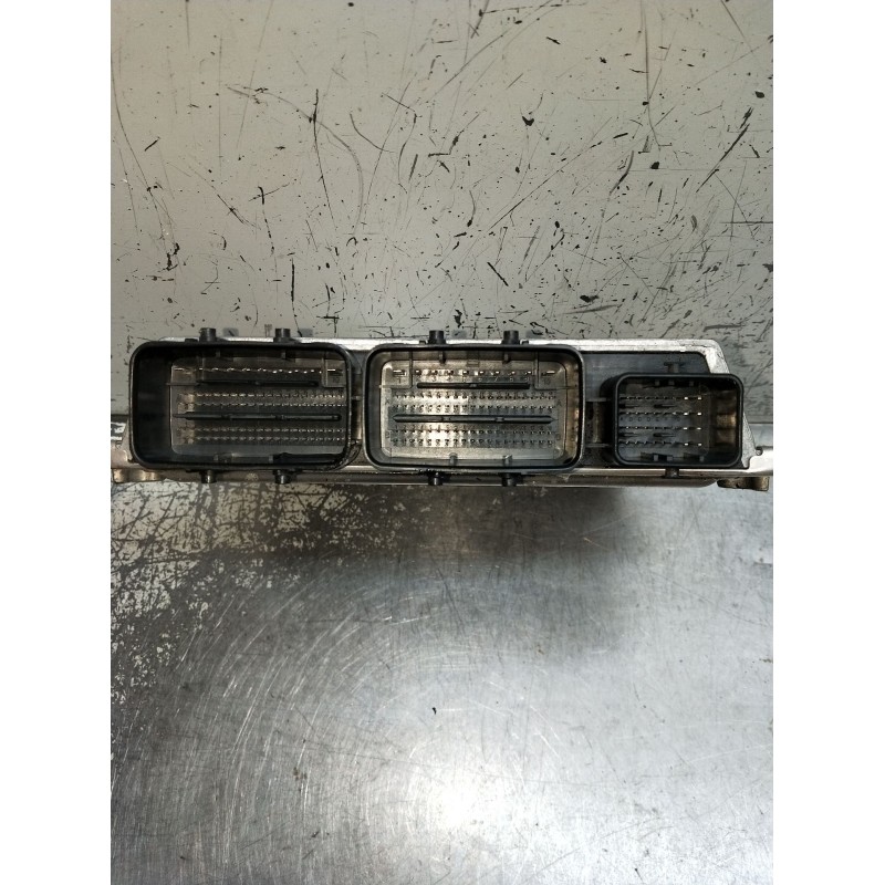 Recambio de centralita motor uce para renault master iii furgoneta (fv) 2.3 dci 110 fwd (fv0r, fv0w) referencia OEM IAM 23710775