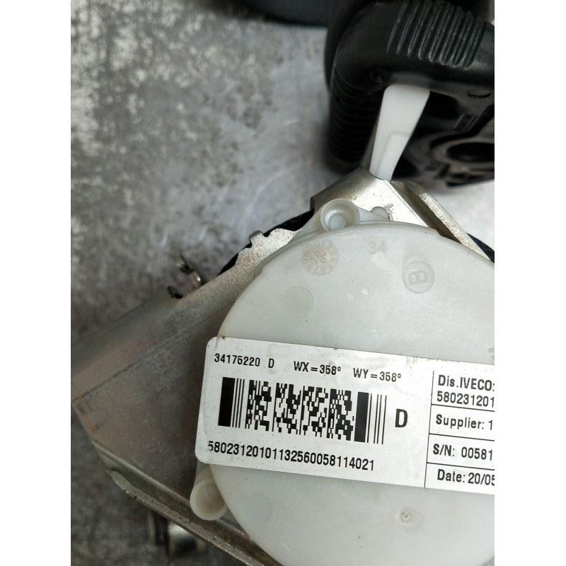 Recambio de juego cinturones delantero para iveco daily vi caja/chasis 33s14, 35s14, 35c14 referencia OEM IAM 34275989a 34175220