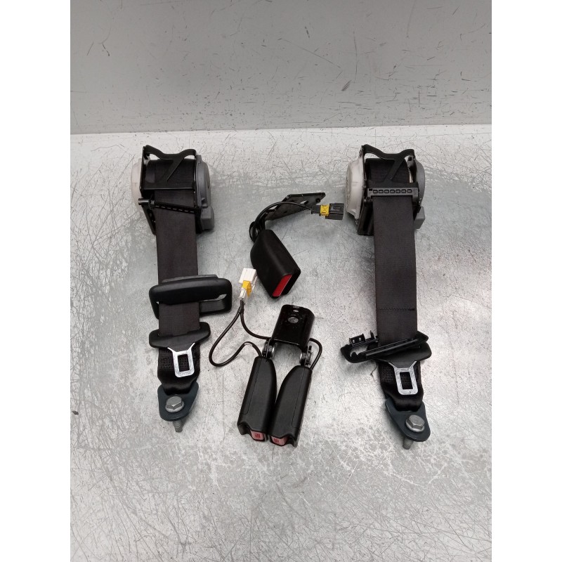 Recambio de juego cinturones trasero para citroën c4 ii (nc_) 1.6 hdi 90 referencia OEM IAM  5P 