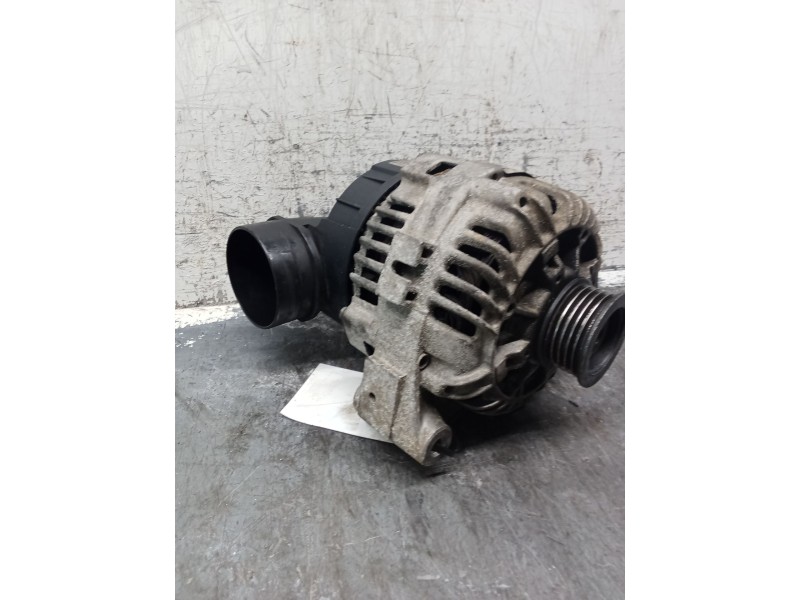 Recambio de alternador para bmw 5 (e39) 525 tds referencia OEM IAM C541884R  
