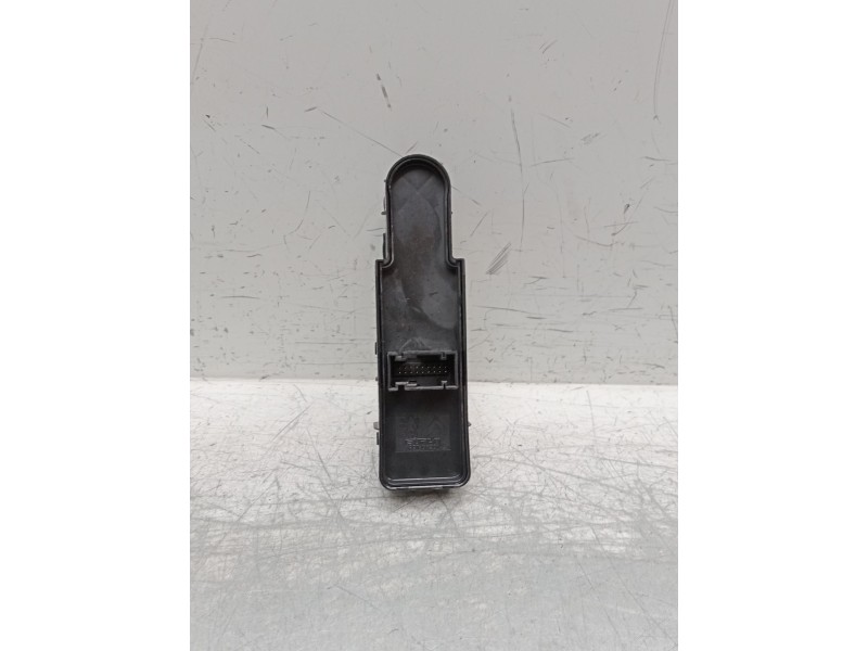 Recambio de mando elevalunas delantero izquierdo para citroën c4 ii (nc_) 1.6 hdi 90 referencia OEM IAM 96657055zd 5P 0553017038