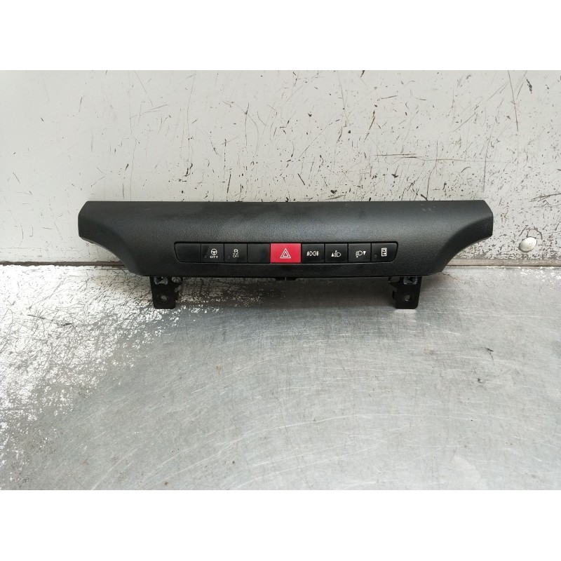 Recambio de mando multifuncion para iveco daily vi caja/chasis 33s16, 35s16, 35c16, 40c16, 50c16 referencia OEM IAM 5801586544 5