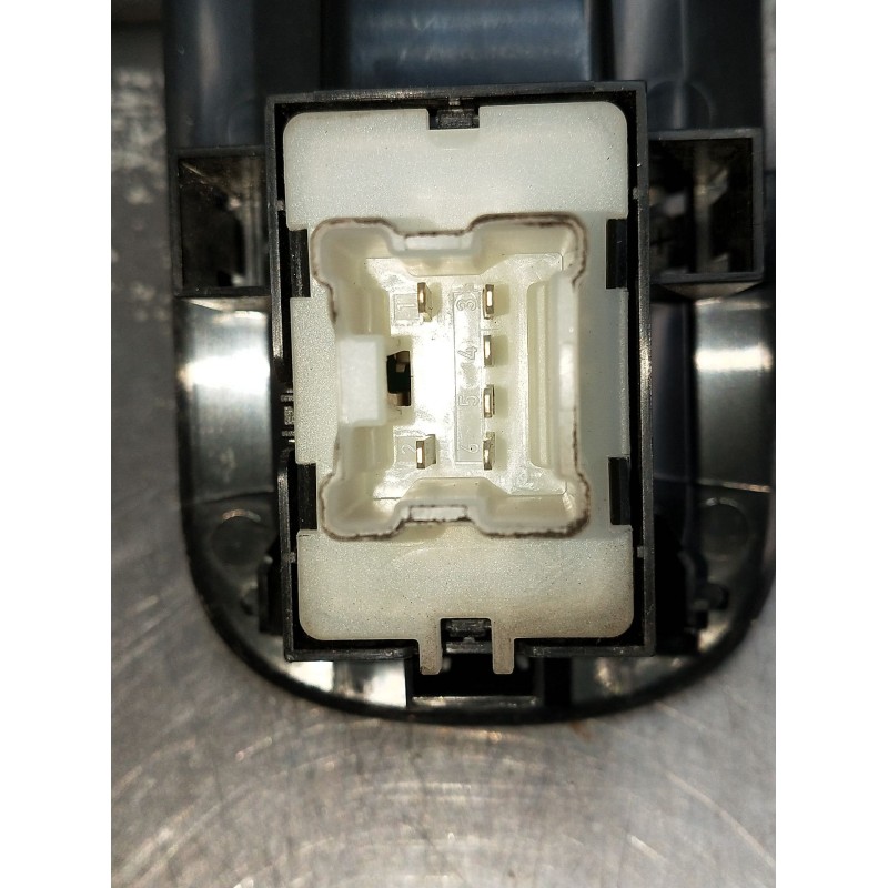 Recambio de mando elevalunas delantero derecho para renault master iii furgoneta (fv) 2.3 dci 110 fwd (fv0r, fv0w) referencia OE