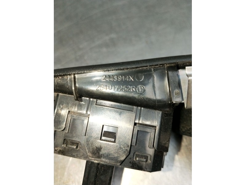 Recambio de mando elevalunas delantero izquierdo para renault master iii furgoneta (fv) 2.3 dci 110 fwd (fv0r, fv0w) referencia 