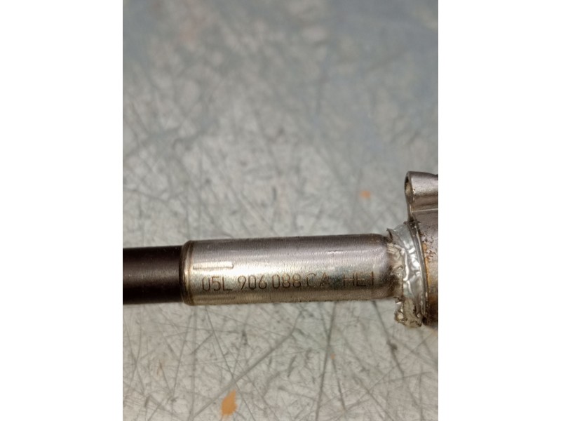 Recambio de sensor para volkswagen tiguan (ad1, ax1) 2.0 tdi referencia OEM IAM 05L906088CA  