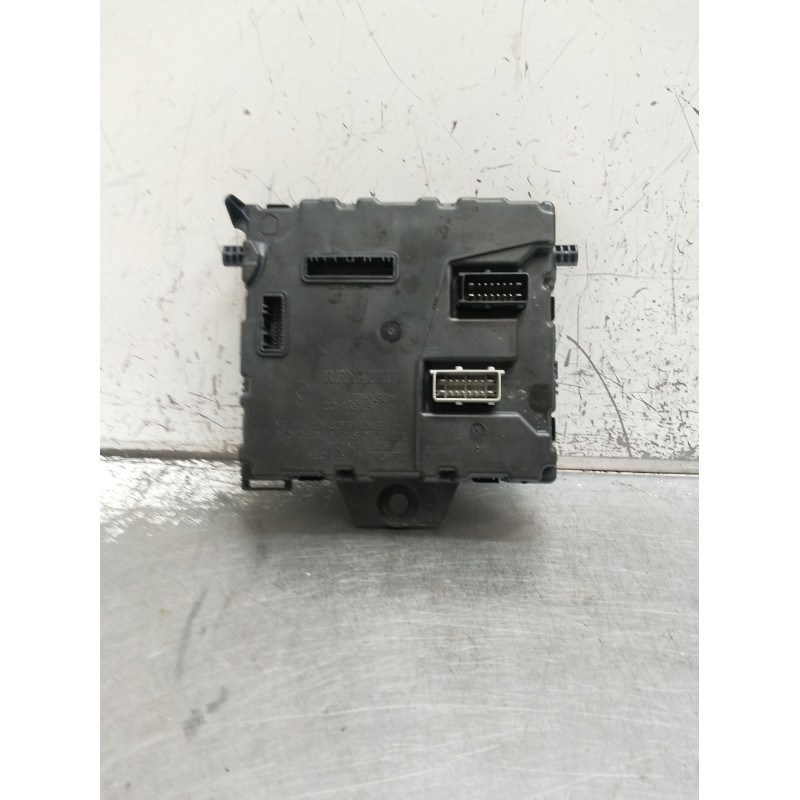 Recambio de modulo electronico para renault master iii furgoneta (fv) 2.3 dci 110 fwd (fv0r, fv0w) referencia OEM IAM 284B25740R