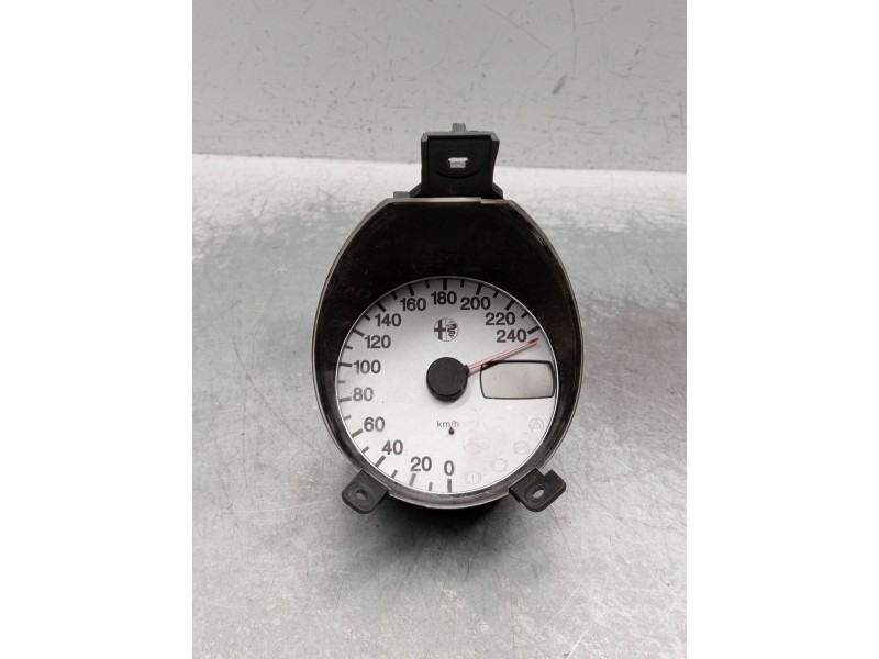 Recambio de cuadro cuentakm para alfa romeo 156 (932_) 1.9 jtd (932.a2b00, 932.a2c00) referencia OEM IAM 156049818 503310012500 