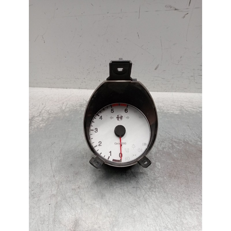Recambio de cuadro cuentarevoluciones para alfa romeo 156 (932_) 1.9 jtd (932.a2b00, 932.a2c00) referencia OEM IAM 156034468 503