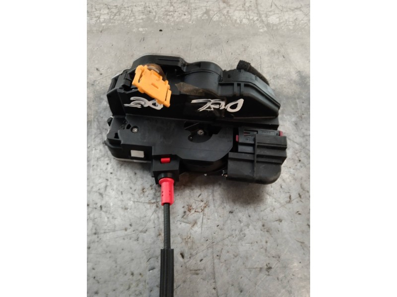 Recambio de motor cierre centralizado delantero derecho para opel zafira tourer excellence referencia OEM IAM   