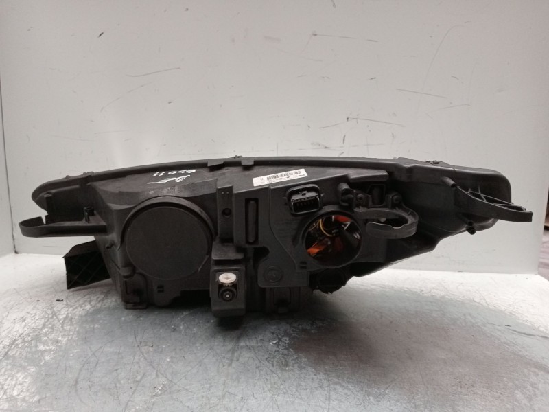 Recambio de faro derecho para citroën c4 ii (nc_) 1.6 hdi 90 referencia OEM IAM 968730448004  