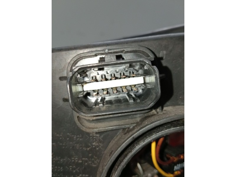 Recambio de faro derecho para citroën c4 ii (nc_) 1.6 hdi 90 referencia OEM IAM 968730448004  