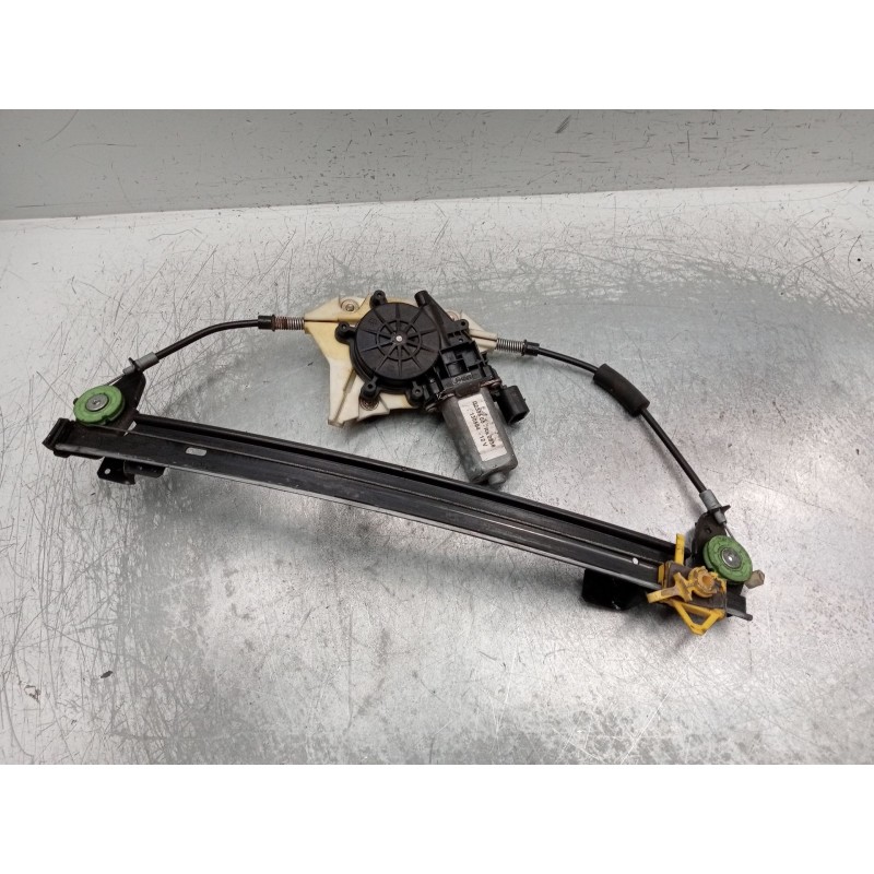 Recambio de elevalunas delantero izquierdo para alfa romeo 156 (932_) 1.9 jtd (932.a2b00, 932.a2c00) referencia OEM IAM d233505 