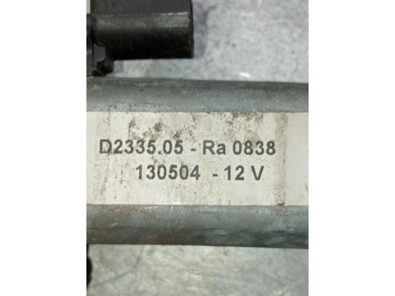 Recambio de elevalunas delantero izquierdo para alfa romeo 156 (932_) 1.9 jtd (932.a2b00, 932.a2c00) referencia OEM IAM d233505 