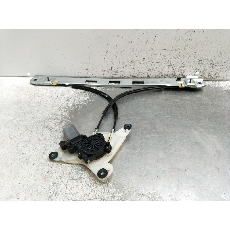Recambio de elevalunas delantero derecho para renault master iii furgoneta (fv) 2.3 dci 110 fwd (fv0r, fv0w) referencia OEM IAM 