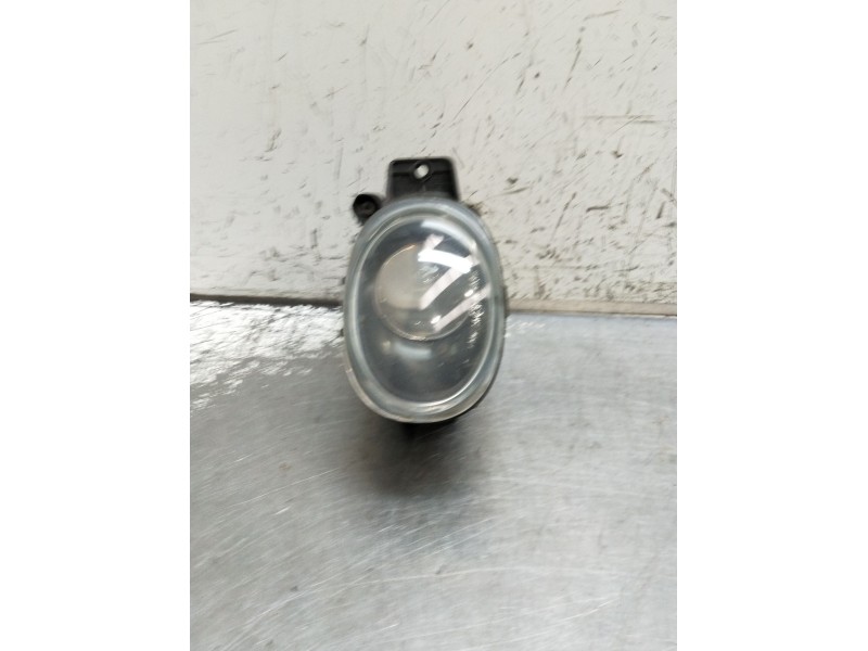 Recambio de faro antiniebla derecho para seat leon (1m1) 1.9 tdi referencia OEM IAM 1M0941700B 67742840 