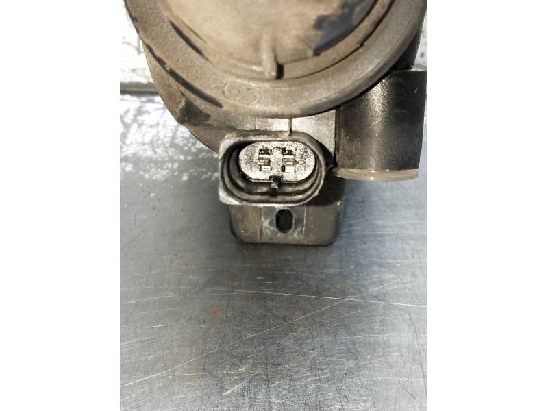 Recambio de faro antiniebla derecho para seat leon (1m1) 1.9 tdi referencia OEM IAM 1M0941700B 67742840 