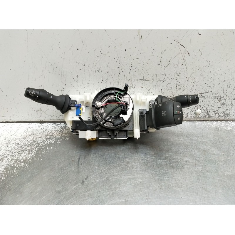 Recambio de mando luces para renault master iii furgoneta (fv) 2.3 dci 110 fwd (fv0r, fv0w) referencia OEM IAM 255529492R 255675