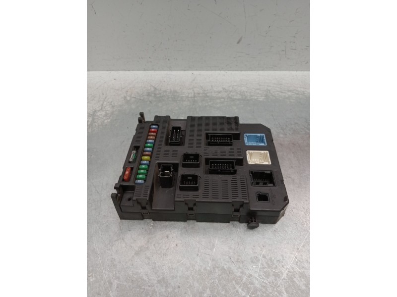 Recambio de caja reles / fusibles para citroën c2 enterprise (jg_) 1.4 hdi referencia OEM IAM 9659285380  