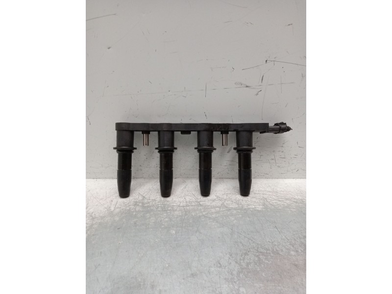 Recambio de bobina encendido para opel astra h ber. 1.6 16v cat referencia OEM IAM 95517924  