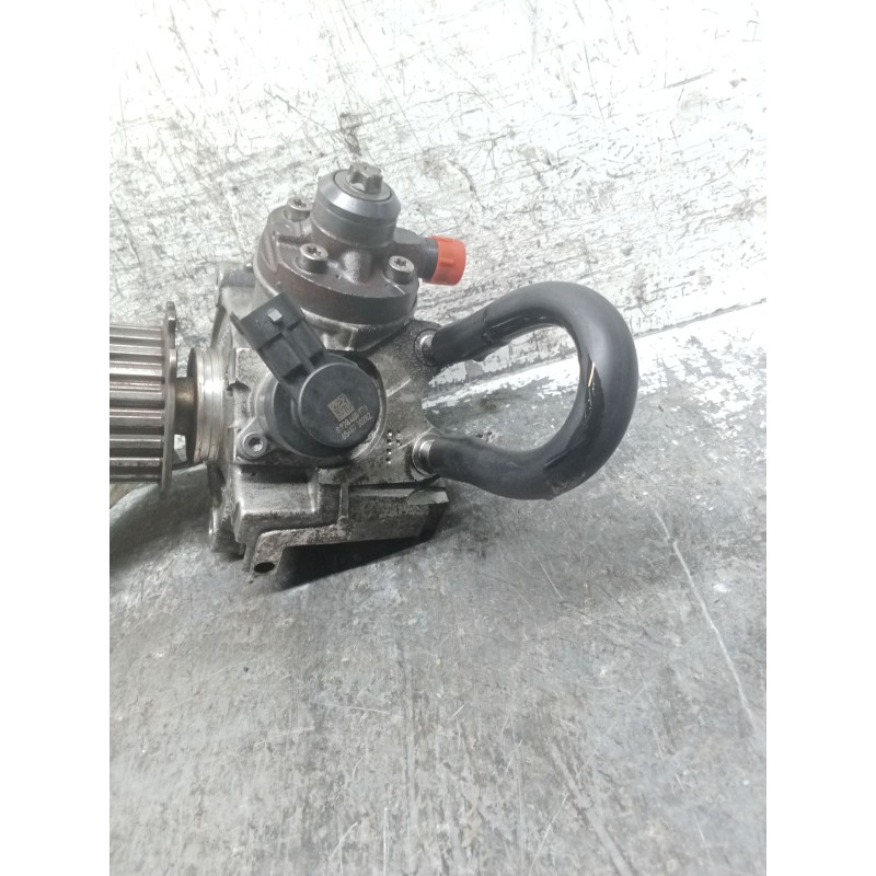 Recambio de bomba inyeccion para citroën c4 cactus 1.6 hdi 90 referencia OEM IAM 0445010739 9811347380 BOSCH