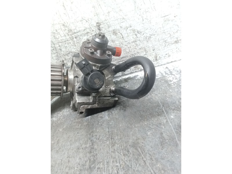 Recambio de bomba inyeccion para citroën c4 cactus 1.6 hdi 90 referencia OEM IAM 0445010739 9811347380 BOSCH