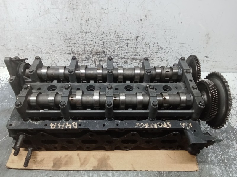 Recambio de culata para kia sportage spirit 2wd referencia OEM IAM C.MOTOR WJX(DW8B)  